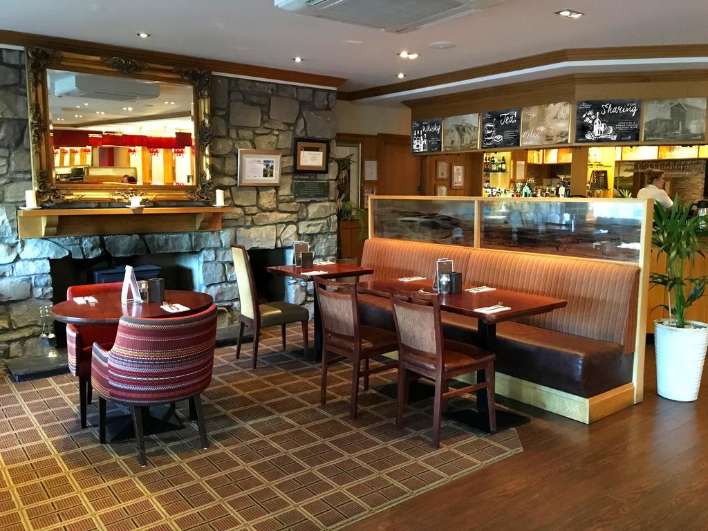The Loans Inn ทรูน ภายนอก รูปภาพ